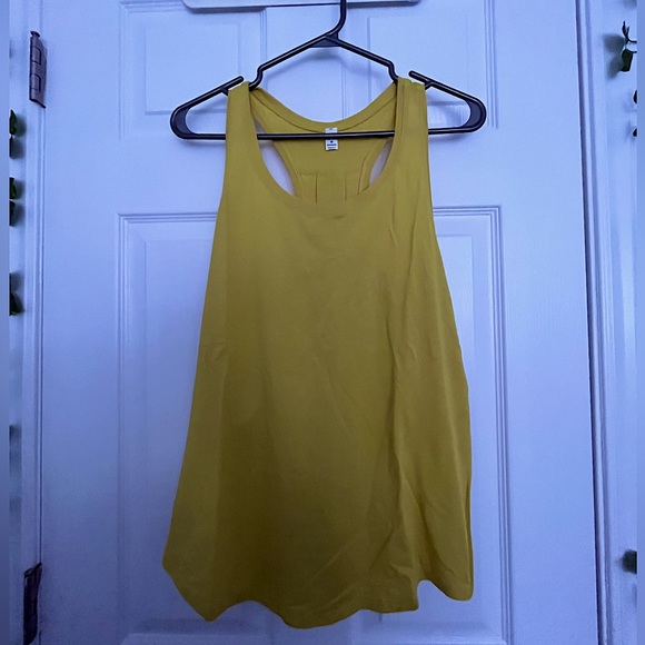 Mustard yellow lululemon tank top size 8 - Picture 2 of 4
